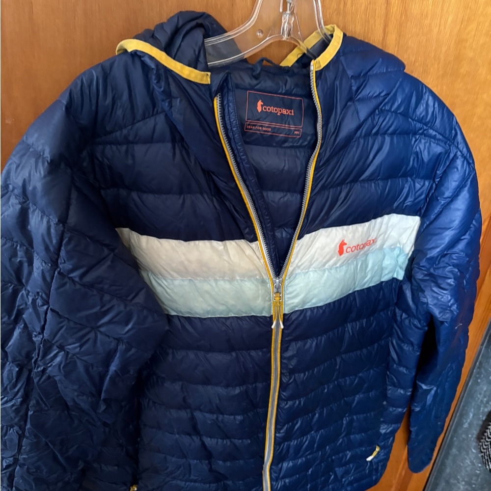 Mens Medium Cotopaxi Fuego Hooded Down Jacket 800 Fill Goose Down Coat Puffy